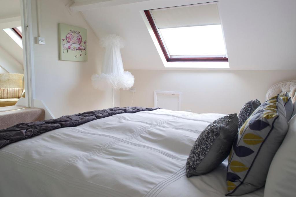 Ty Croeso Boutique B&B Crickhowell Δωμάτιο φωτογραφία